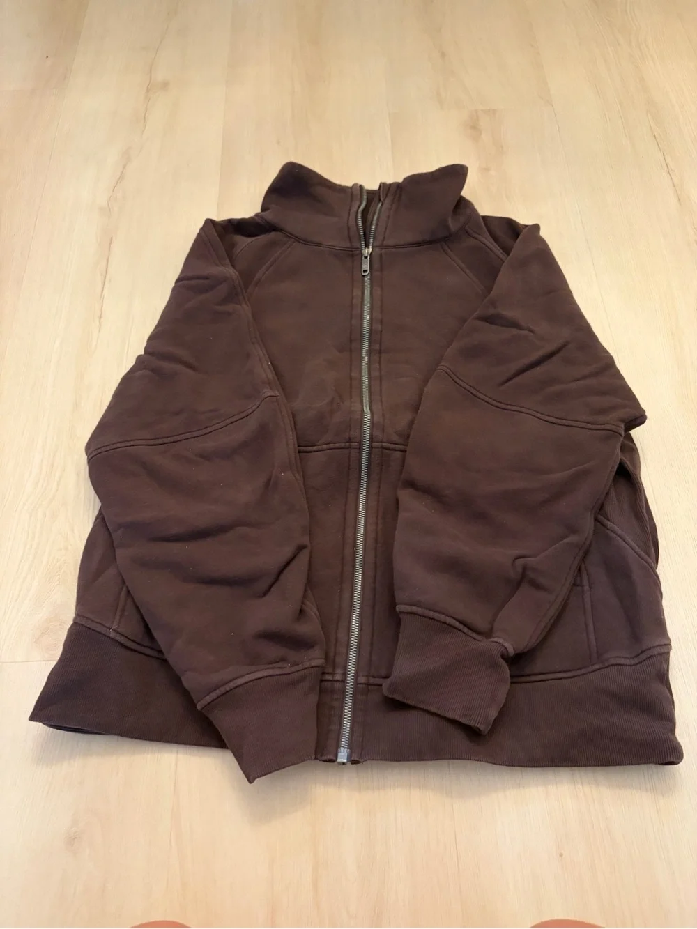 Lululemon espresso full zip scuba